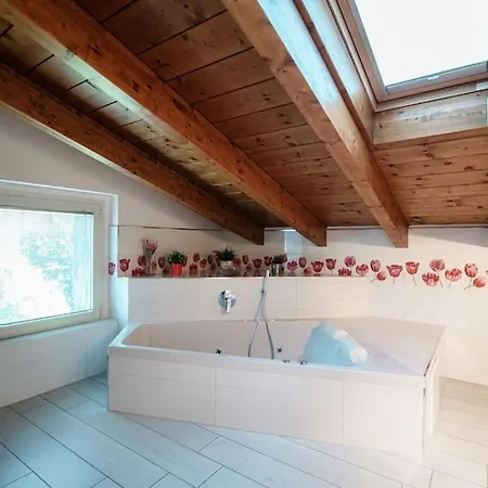 Sissi Βίλα Μπελάτζιο