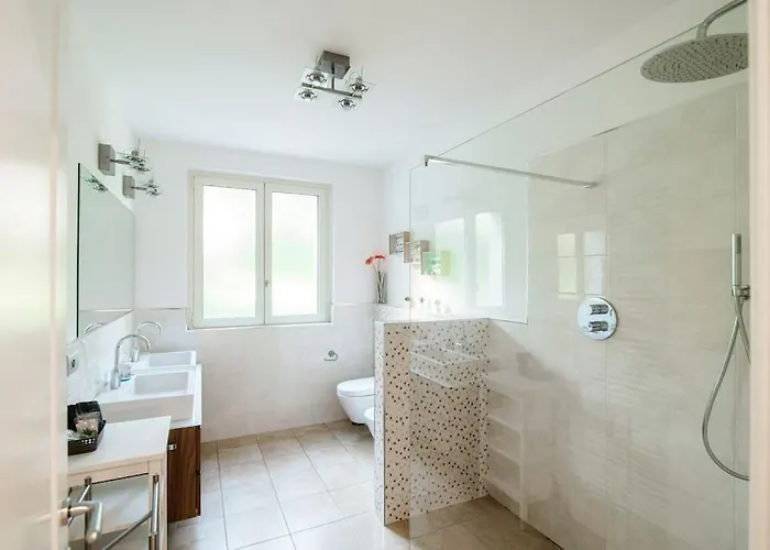 וילה Sissi בלאג'יו